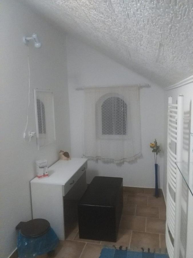 Rooms Mila Rezovac Bilik gambar