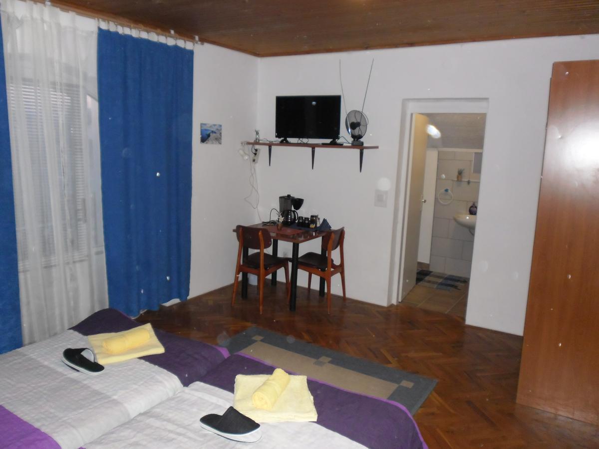 Rooms Mila Rezovac Luaran gambar